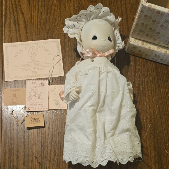 Precious Moments Other - Porcelin Precious Moments Birth Certificate Set